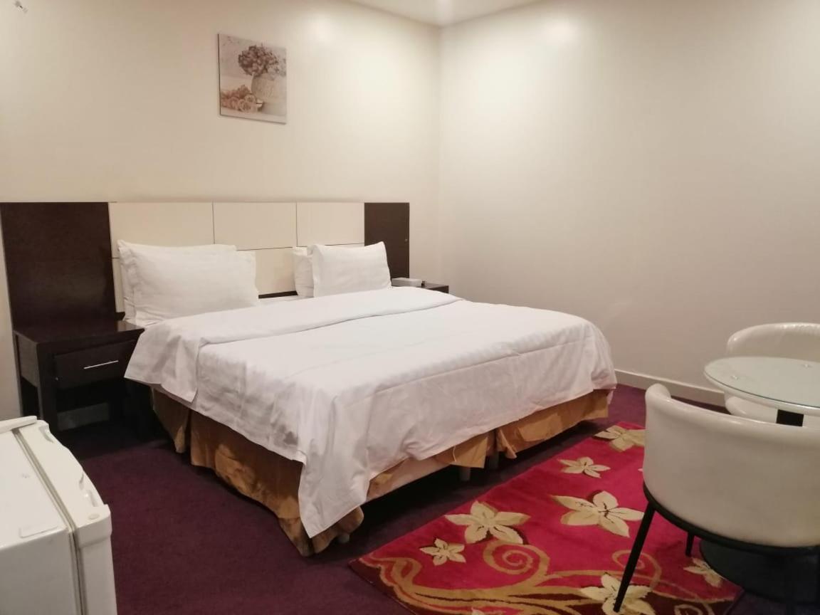 Апарт отель Loaloat Al Khobar 2 Furnished Units Экстерьер фото