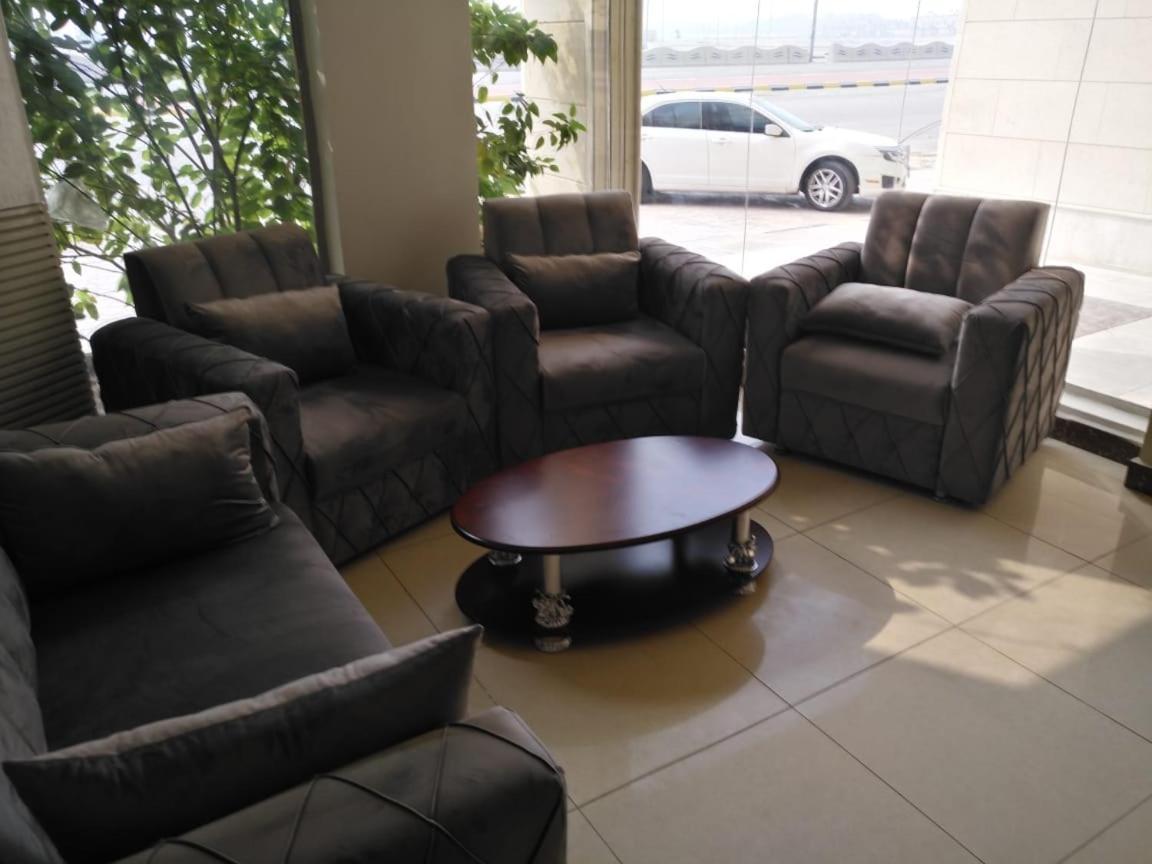 Апарт отель Loaloat Al Khobar 2 Furnished Units Экстерьер фото